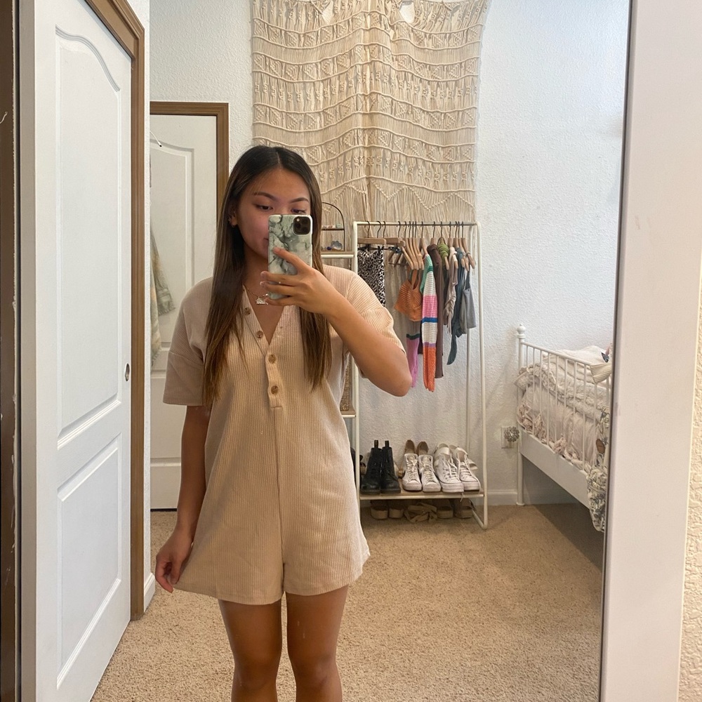 Princess Polly Romper